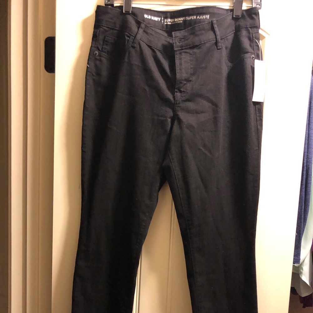 Old Navy Black Pants and Heather Gray Lightweight Sweater